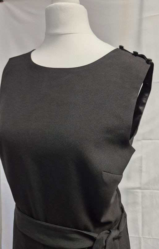 Izabel Black Cropped Jumpsuit UK 10 Pre-Owned
