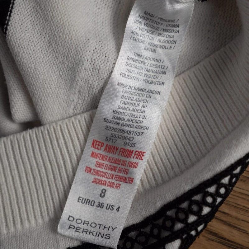 Dorothy Perkins  White Pattern Jumper   Size 8