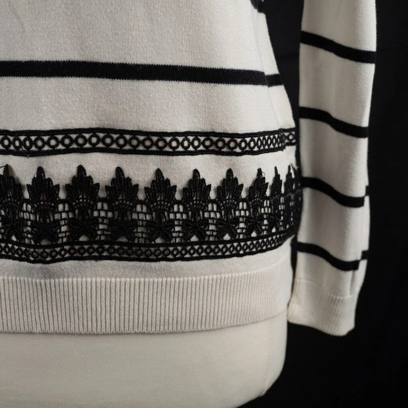 Dorothy Perkins  White Pattern Jumper   Size 8