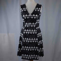 H&amp;M Sleeveless Black &amp; White Fit and Flare Dress Size EUR M