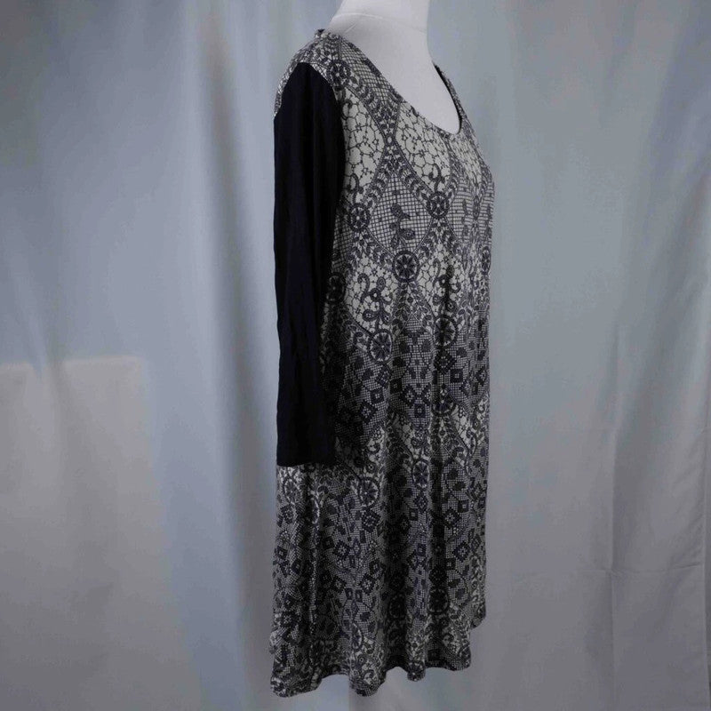 Marks &amp; Spencer Black &amp; White Print Dress Size 18