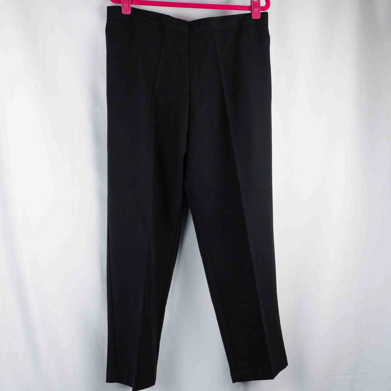 Saira Ladies  Black slacks Size 20 NWT