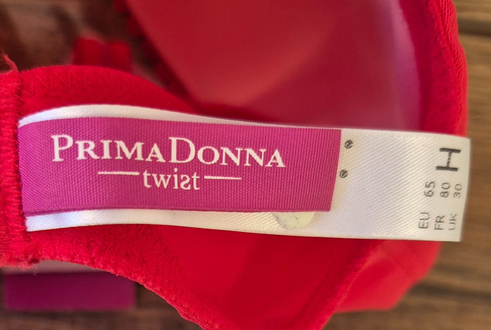 Prima Donna 'I Want You' Bra 30H Red NWT