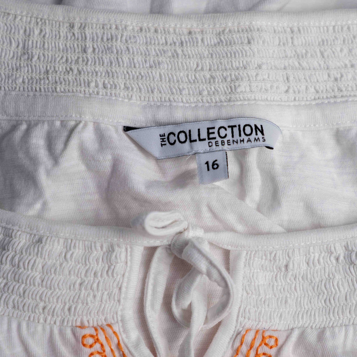 Debenhams Collection White Top with Orange Flowers Size 16 Top Pre-Owned