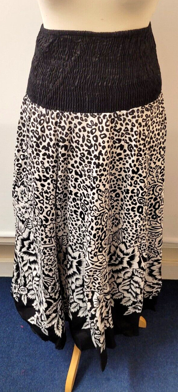 Pistachio 2 in 1 Dress and Skirt UK-Small Black/White 100% Cotton New with Tags