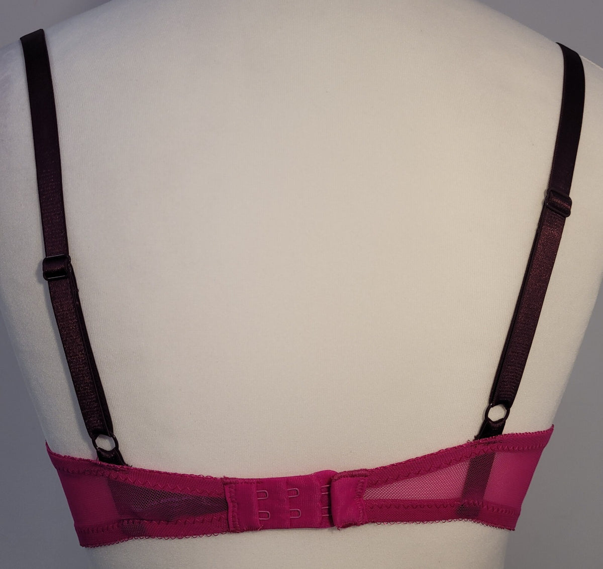 Bra 32DD Fuchsia/Grape Sexy Lace Plunge 95166 by Ann Summers New with Tags