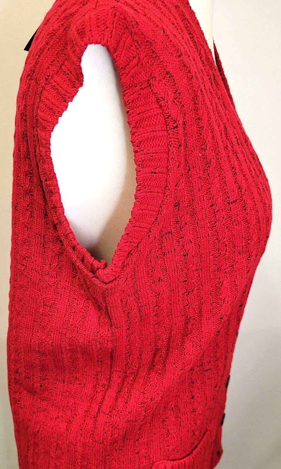 Womens Sleeveless Cardigan S/M Red Button Through V-Neck by Monique BNWT