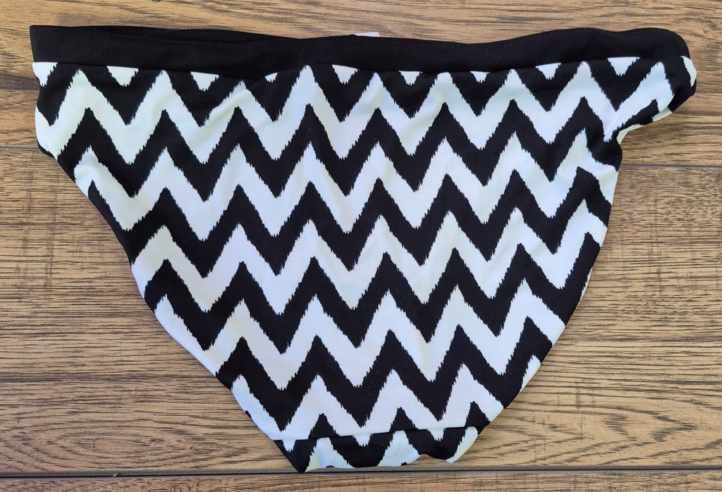 Freya 'Making Wav' Bikini Bottoms Black/White Size XS NWT