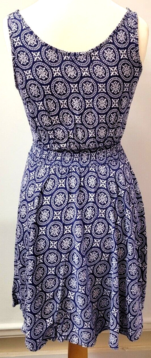 Summer Dress UK10 Blue/White Patterned Sleeveless Round Neck by Papaya Pre-Owned