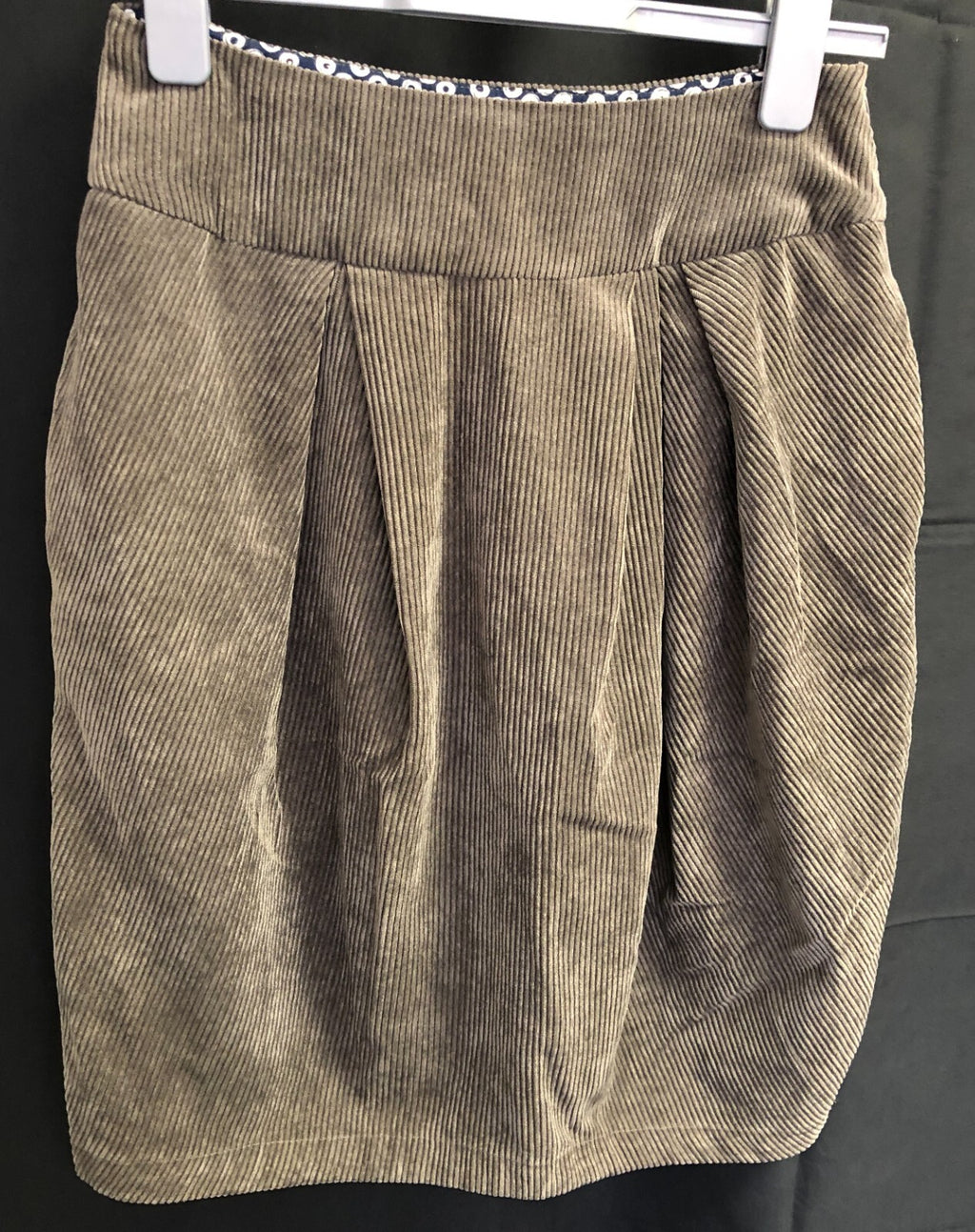 Lunn Jumbo Cord Tulip Skirt Brown Size Small Pre-Owned