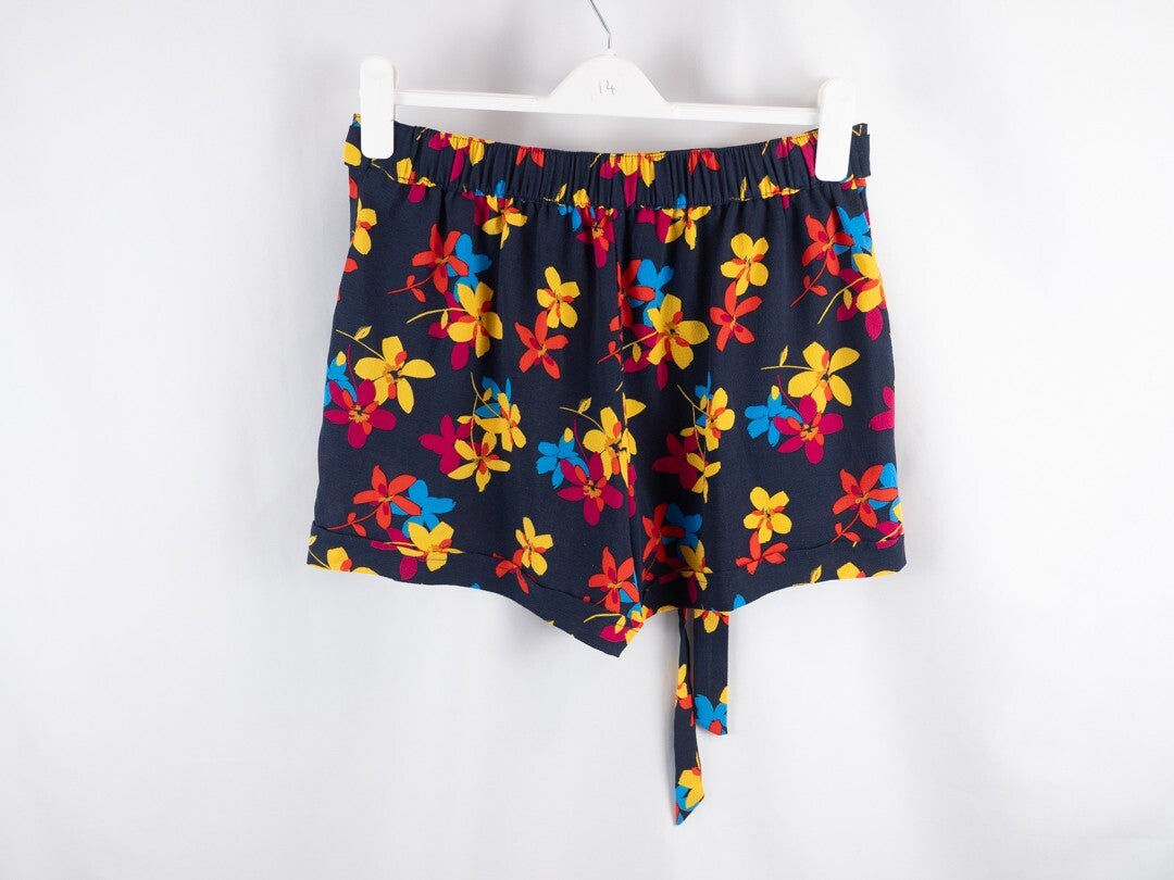Papaya Womens Floral Shorts Size 10 | Pre-Owned