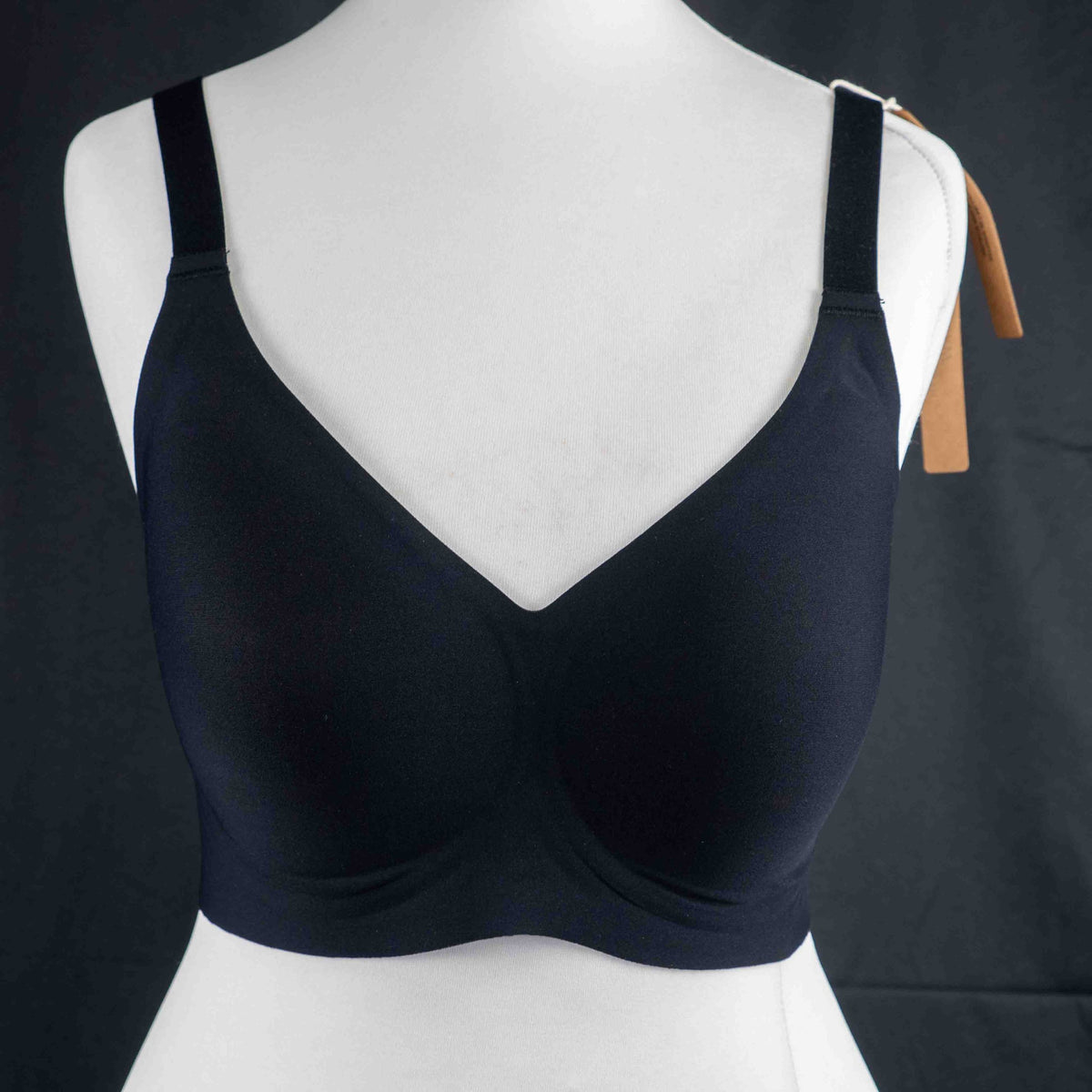 Celeste D'Or black padded curve bra with adjustable straps and removable pads.
