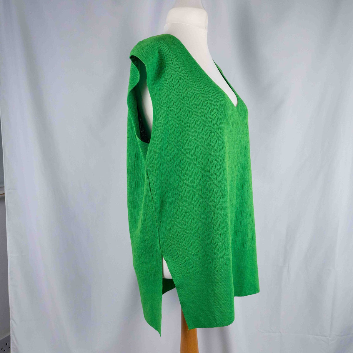 Zara Green Sleeveless Large Top New With Tag RRP £19.99