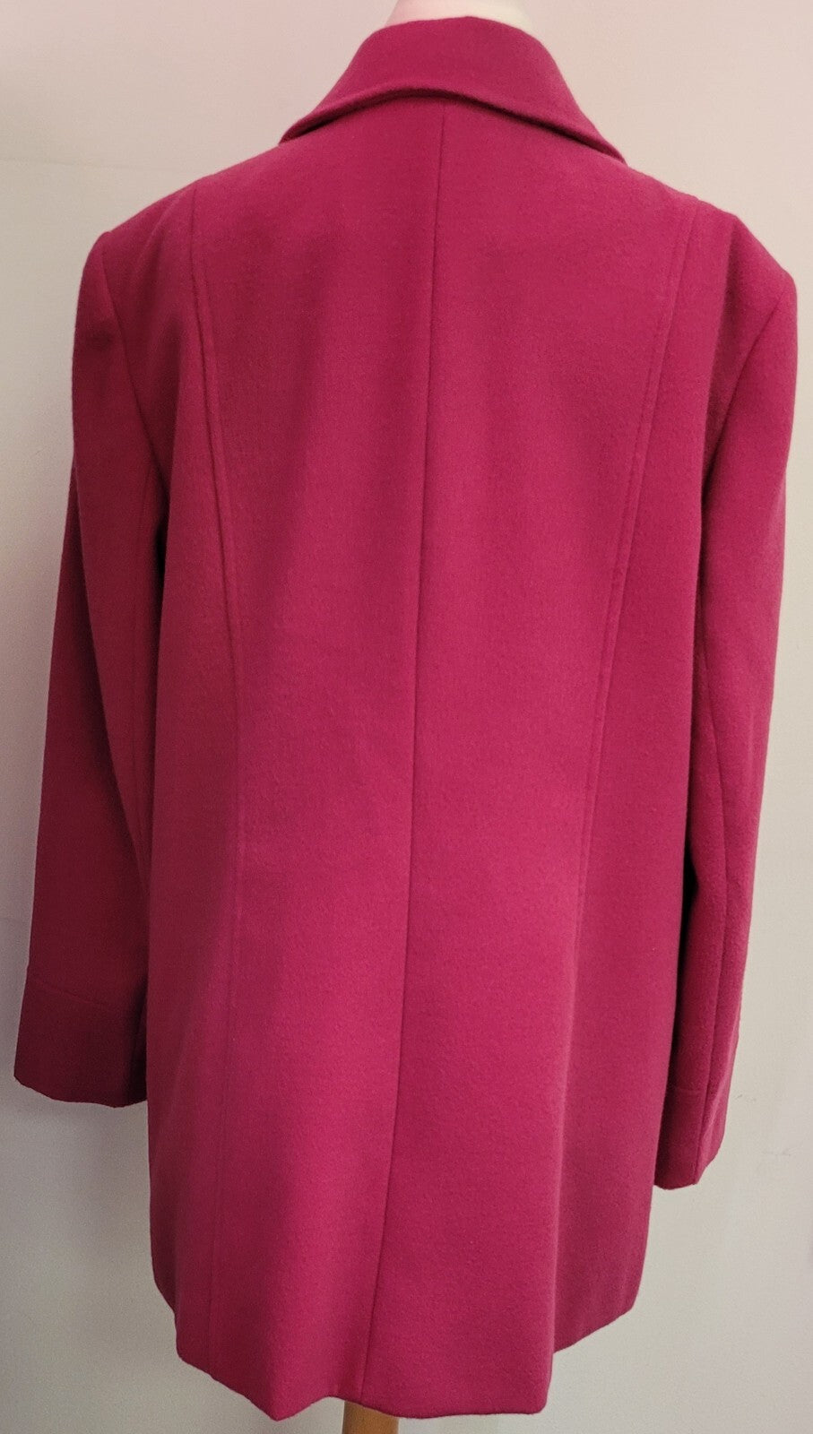 EWM Coat UK16 Raspberry Button Through Collared Mid Length Pre-Owned