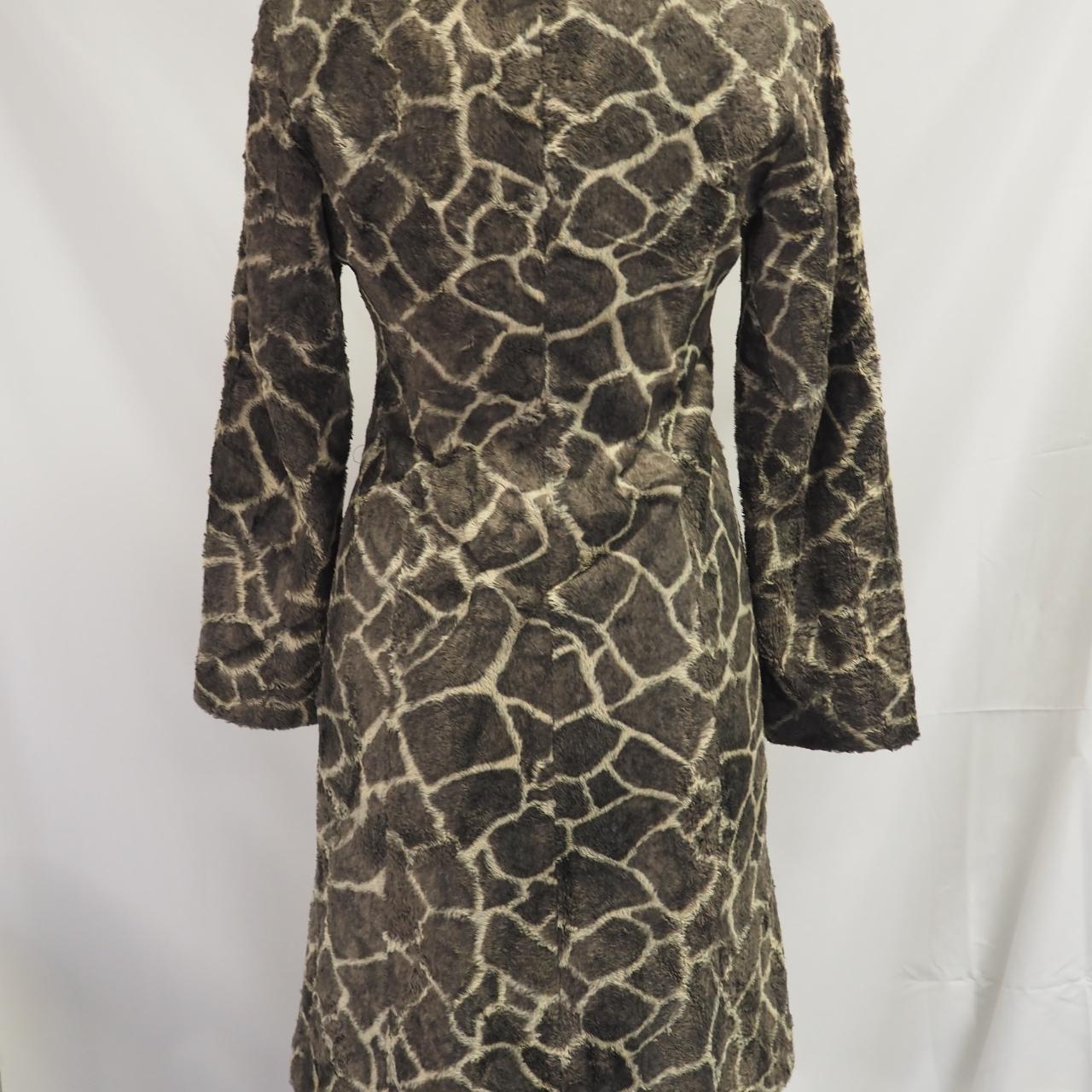 TaraJarmon Womens Coat Size 38/Small