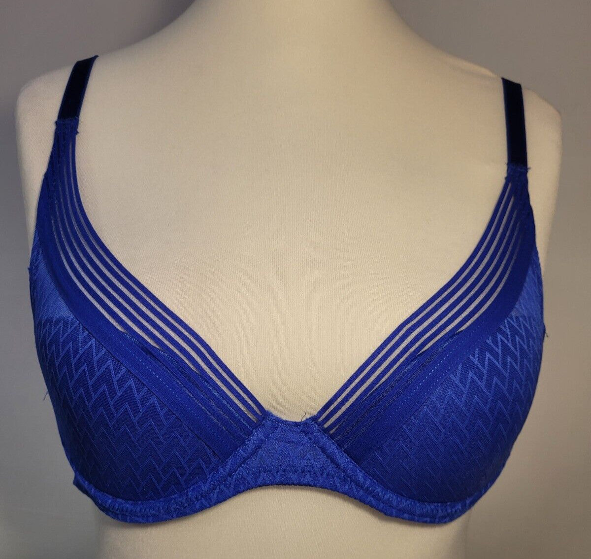 Passionata Bra 32B Blue Plunge Underwired Manhattan P48D90 New with Tags