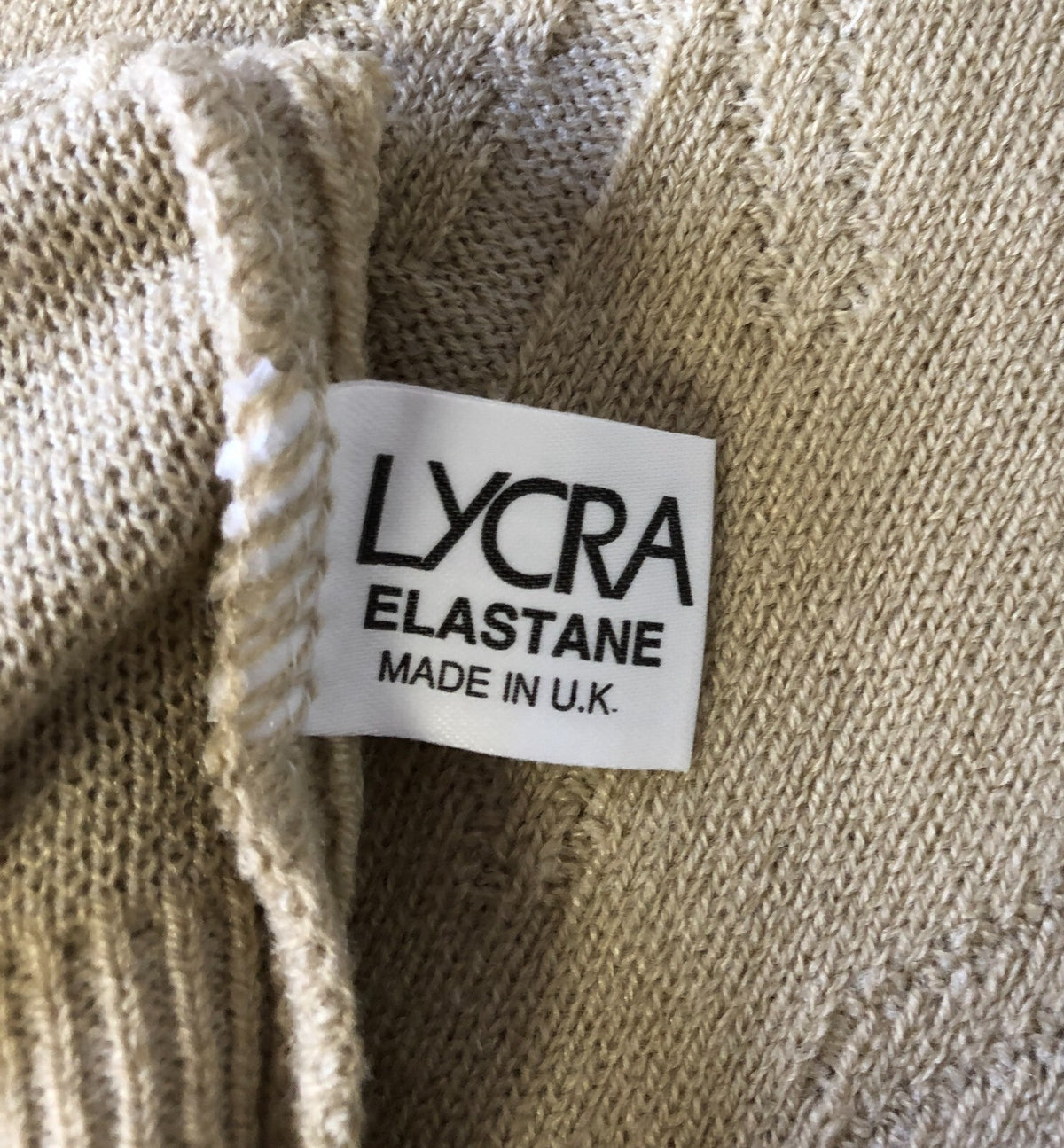 Monique beige crewneck sweater cable knit pattern long sleeve new with tags