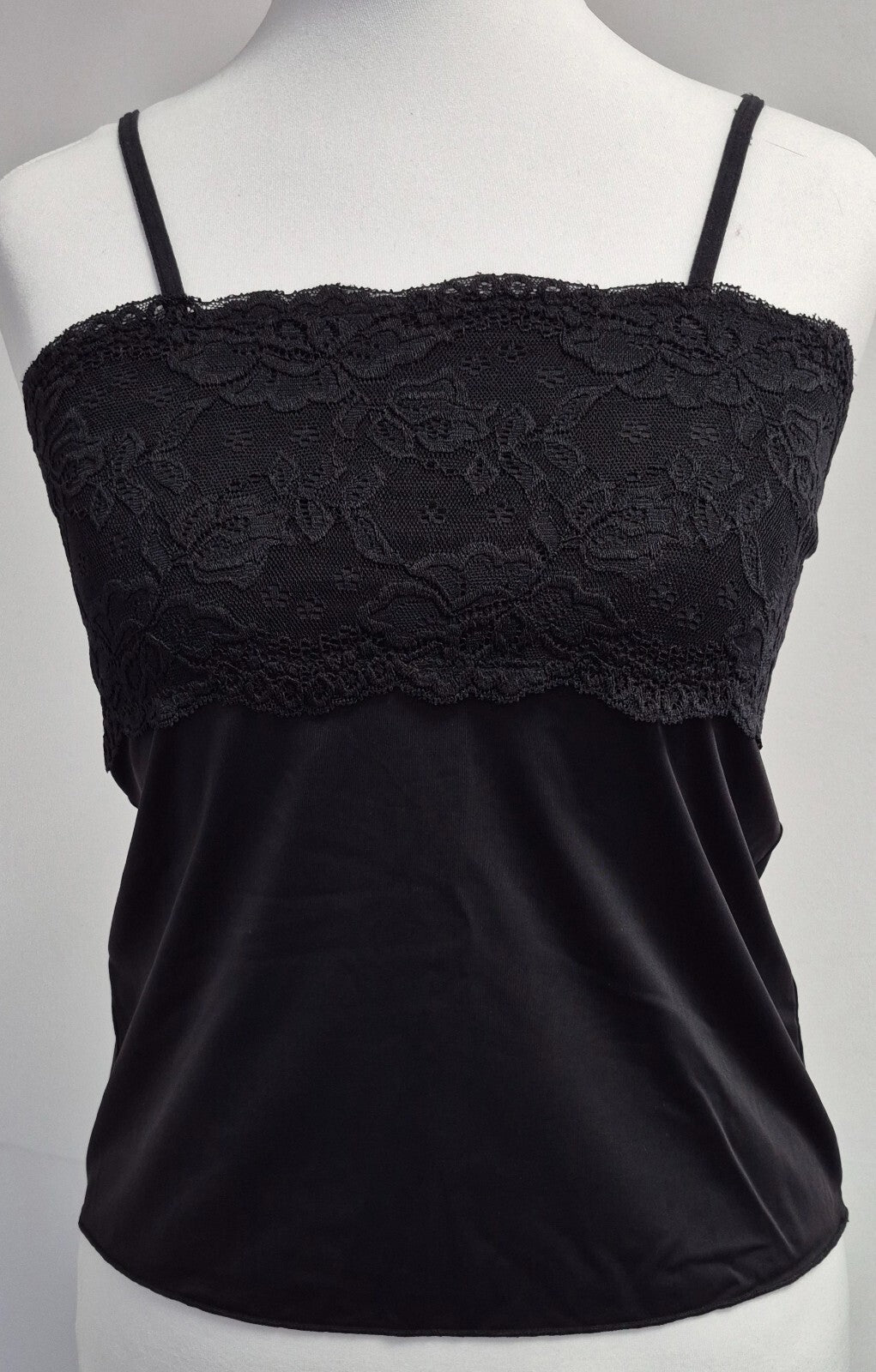 Gaspe Camisole Top Size 10 Black NWT