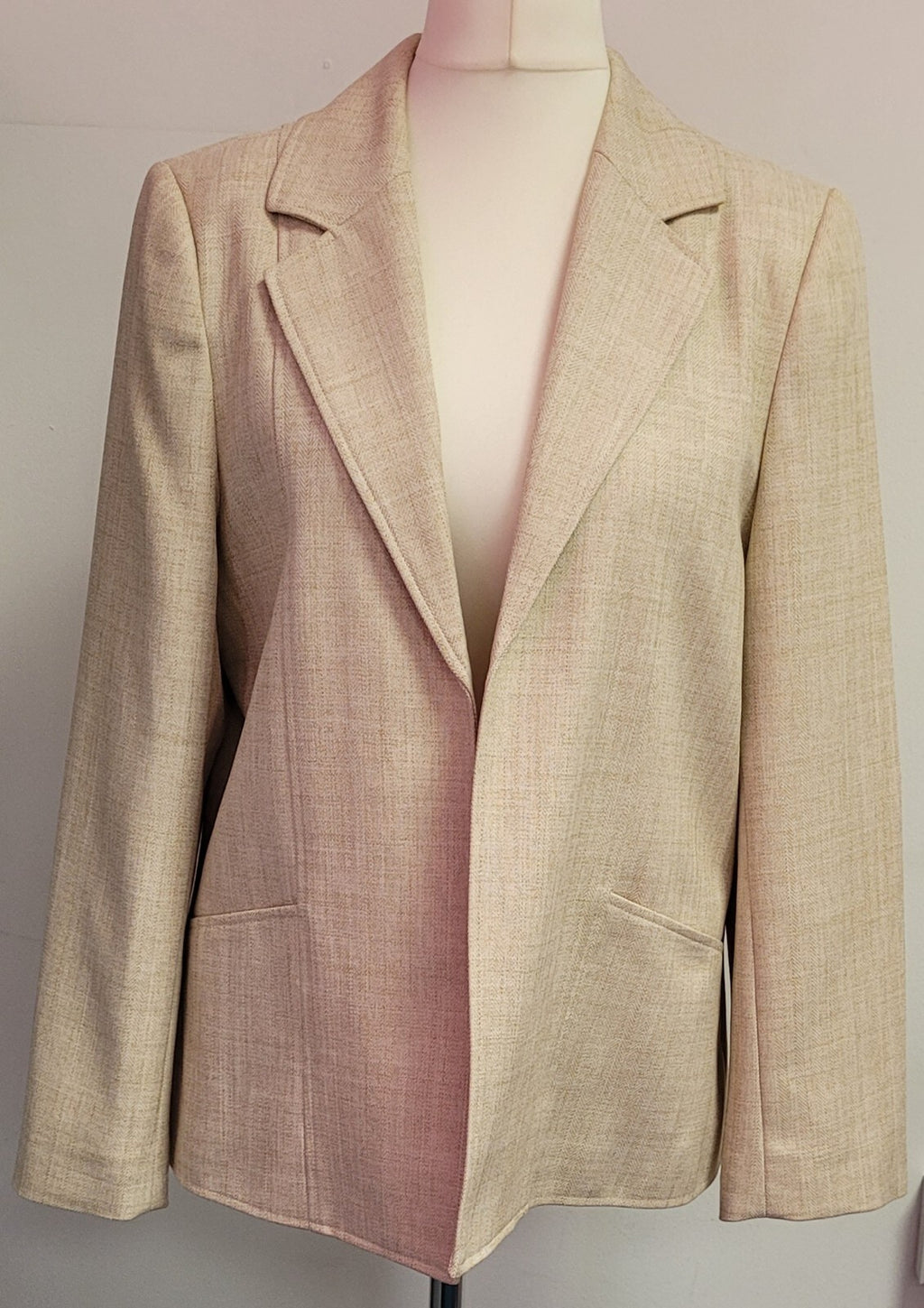 EWM Jacket UK16 Beige Edge to Edge Mid-Length Pockets Lined Pre-Owned