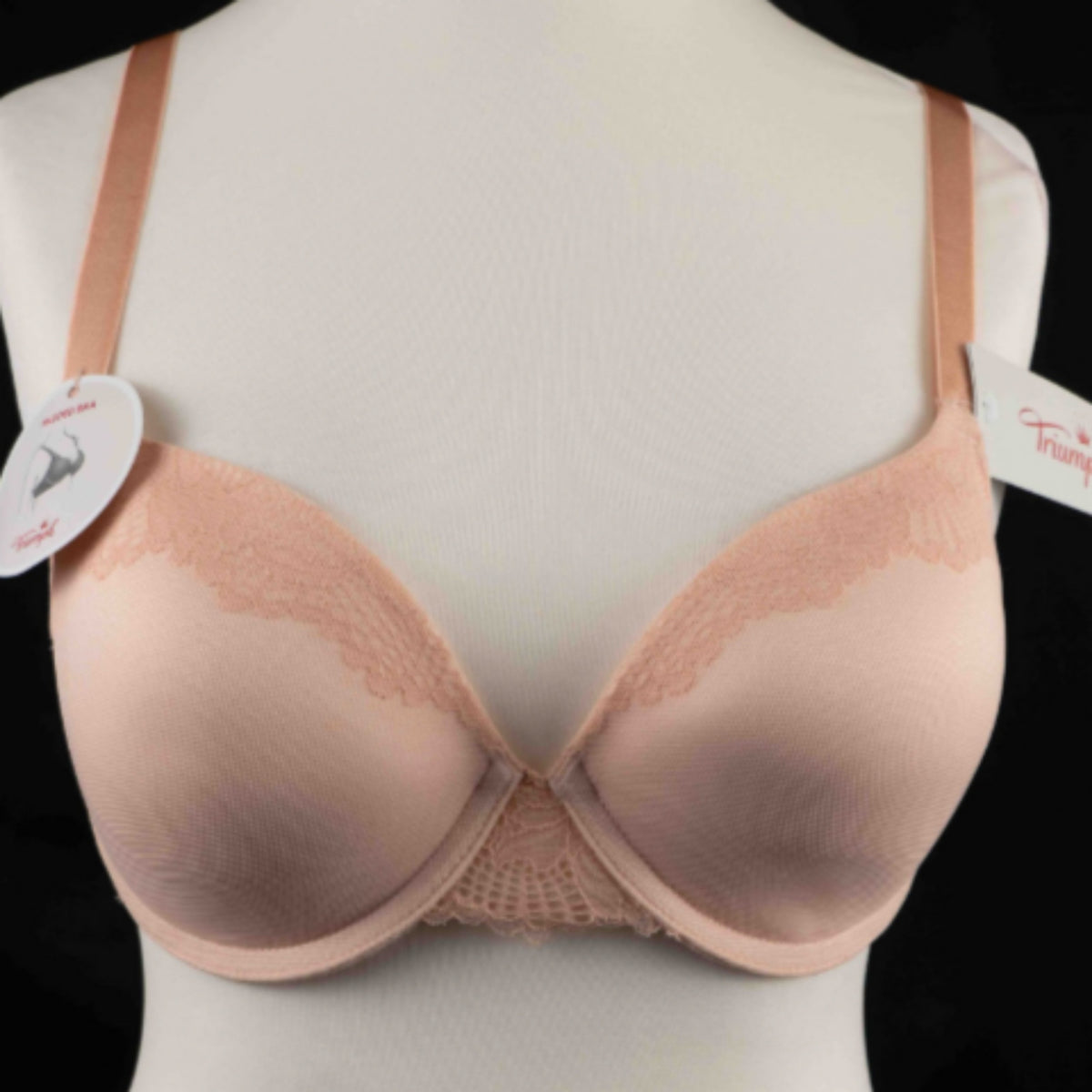Triumph 34D Underwired Padded Bra NWT