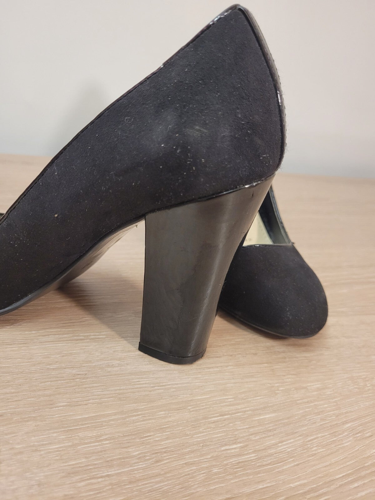 Red Herring Shoes UK4  Black Suede Court Round Toe 10cm Heel Height Pre-Owned
