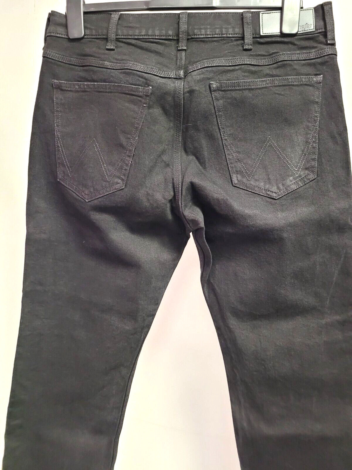 Wrangler Jeans W34"/L30R Black Straight Leg Zip/Button Fly Pre-Owned