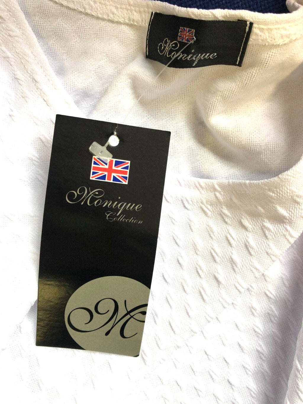 Womens T-Shirt UK14 White Round Neck Short Sleeve by Monique Collection BNWT