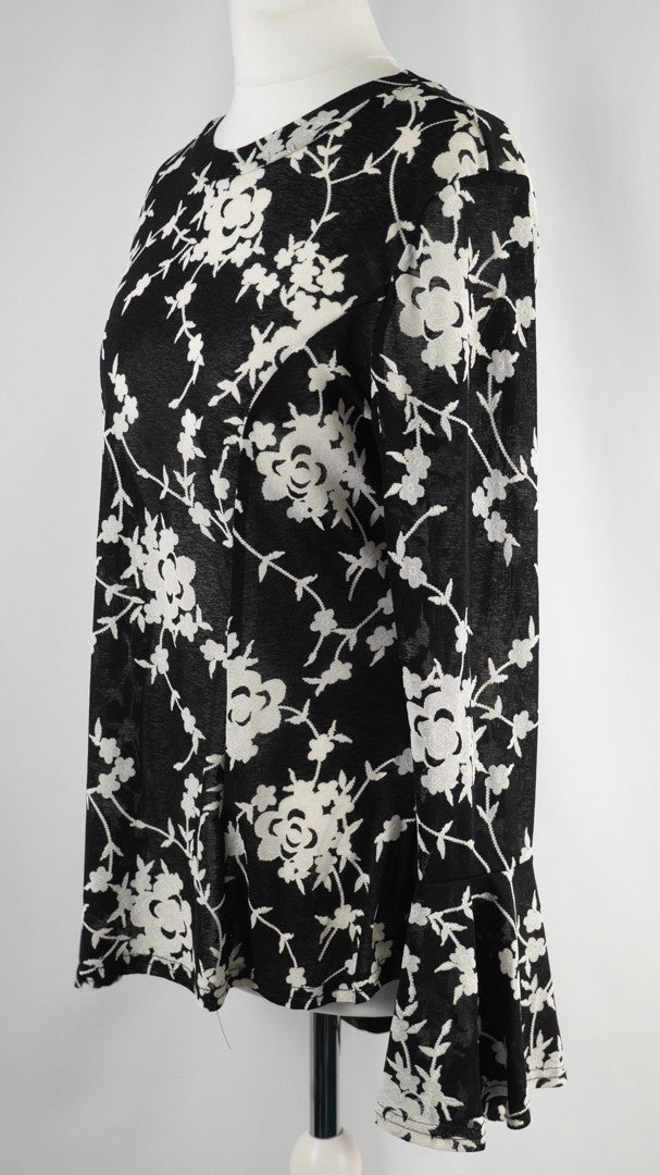 Izabel London Black &amp; White Floral Semi Sheer Size 12 Top Pre-Owned