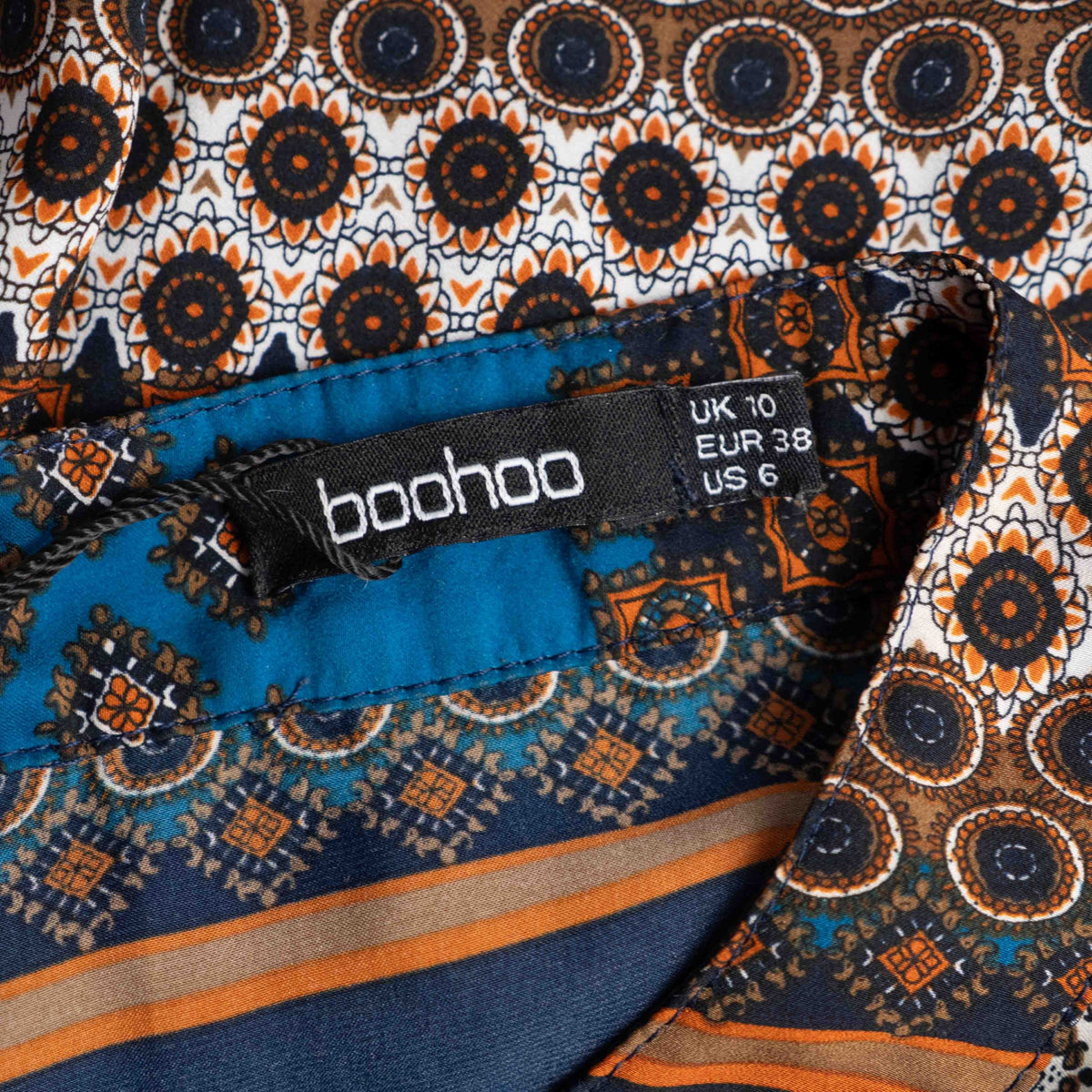 Boohoo women's A-line dress blue brown geometric pattern button-front drawstring waist