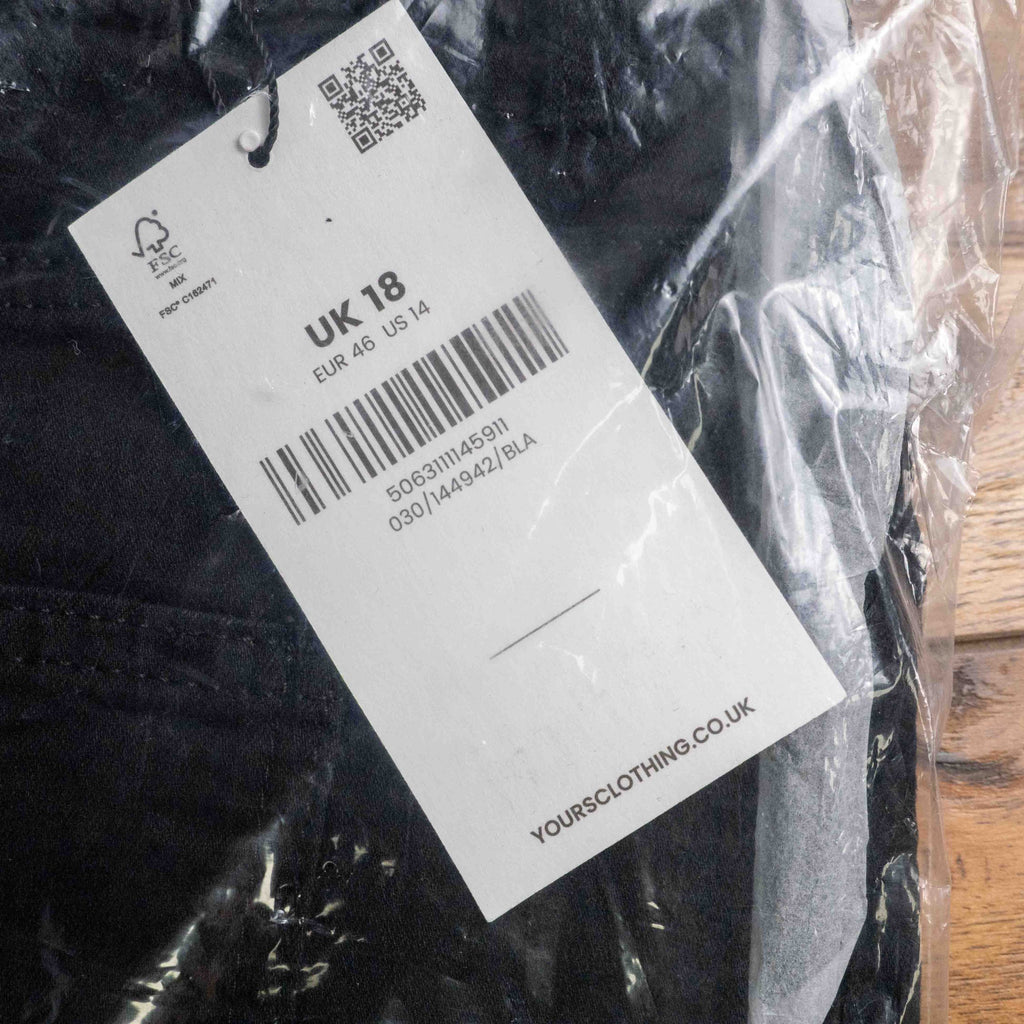 Yours black denim shorts size UK 16 with front and back pockets, brand new with tags.