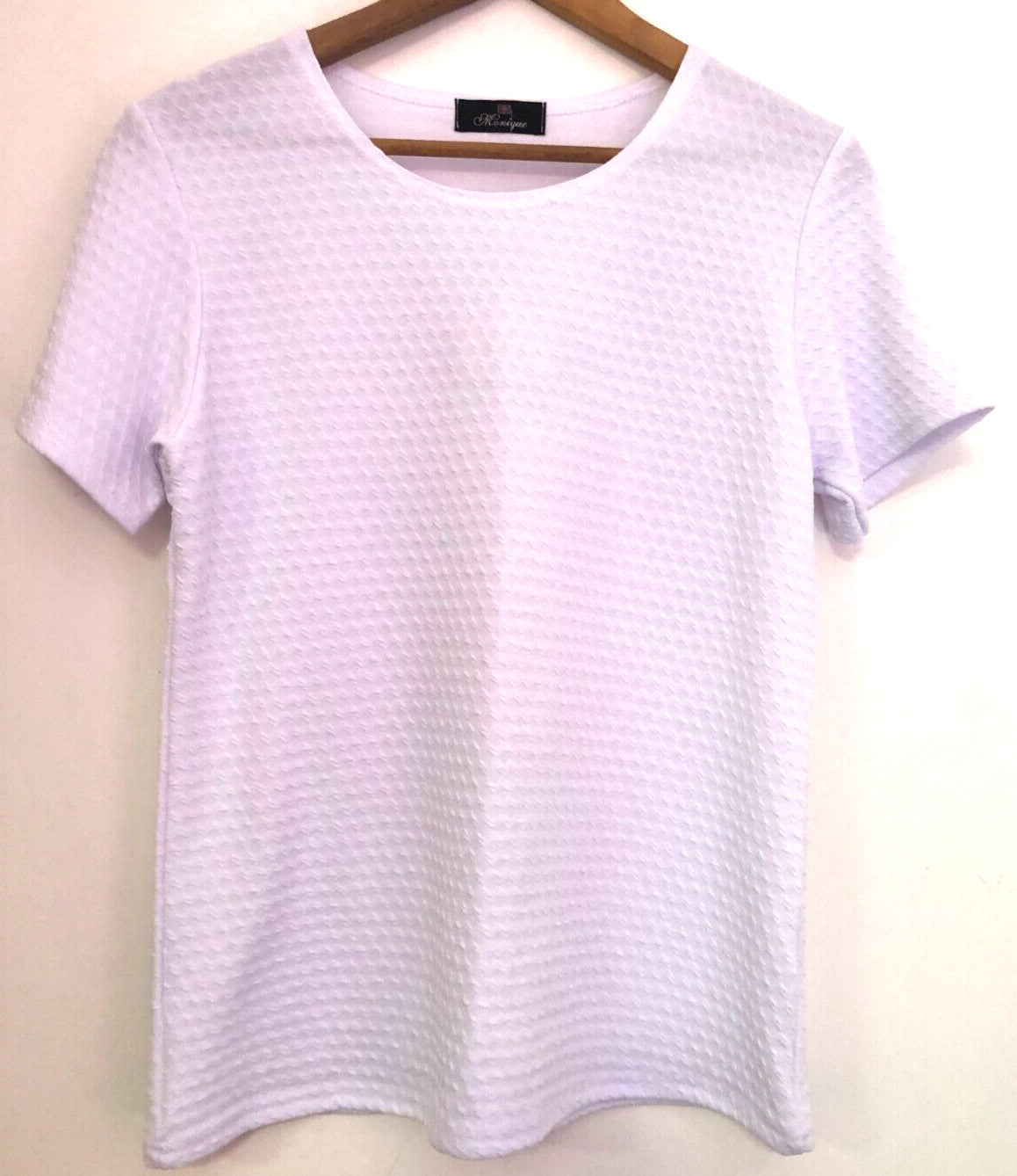 Womens T-Shirt UK14 White Round Neck Short Sleeve by Monique Collection BNWT