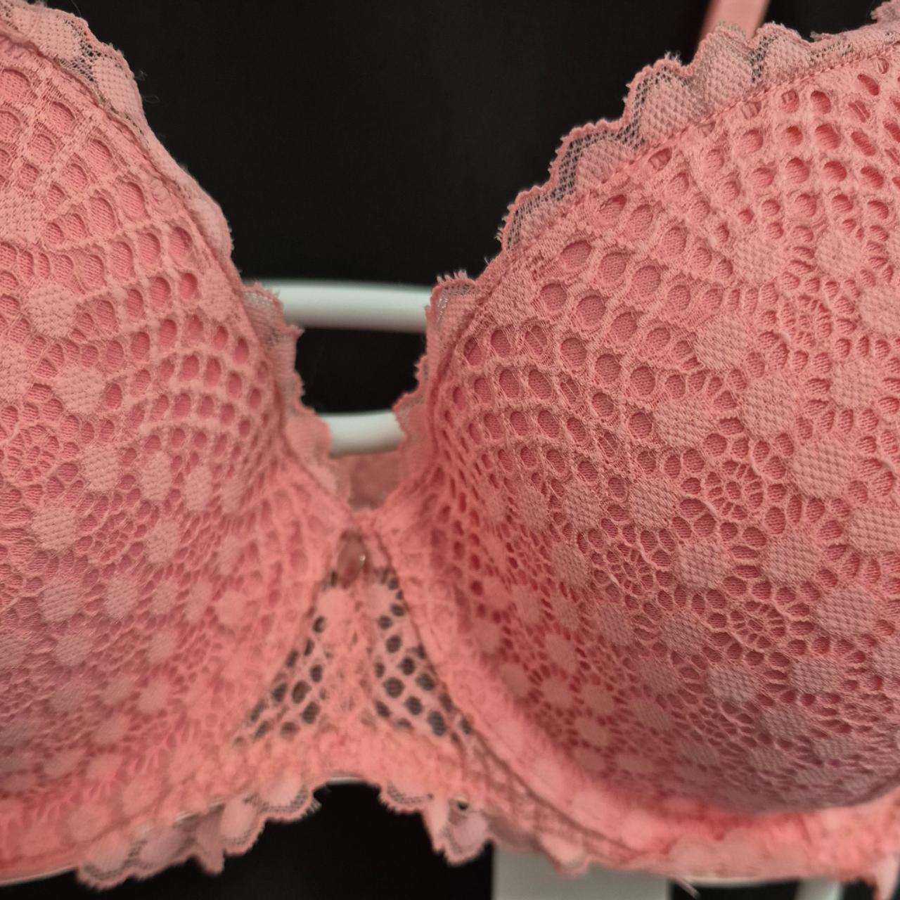 F&amp;F Bra Coral Pink 32D Underwired Plunge Lace Cups NWT