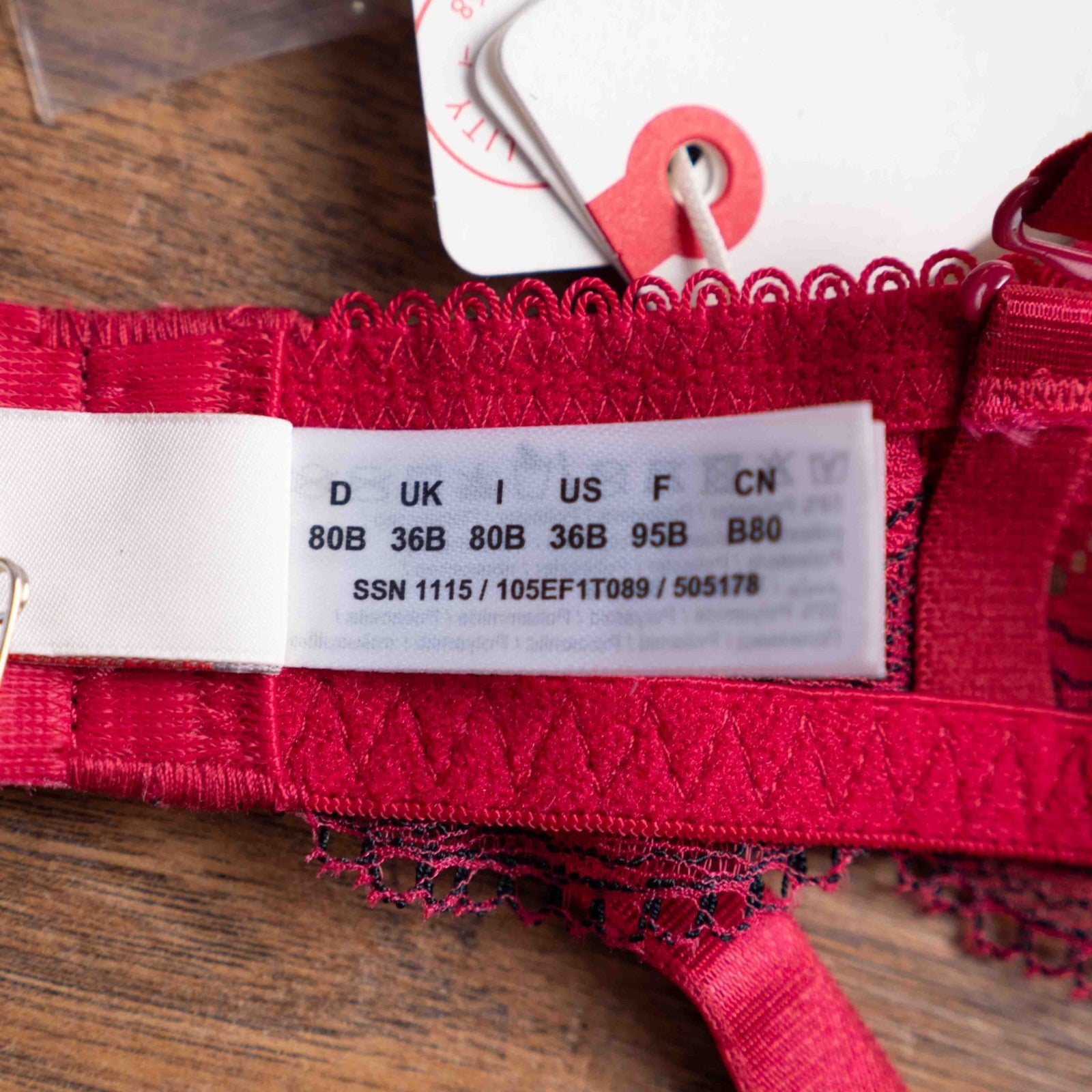 Esprit Red 36B Bra With Multifunctional Straps NWT