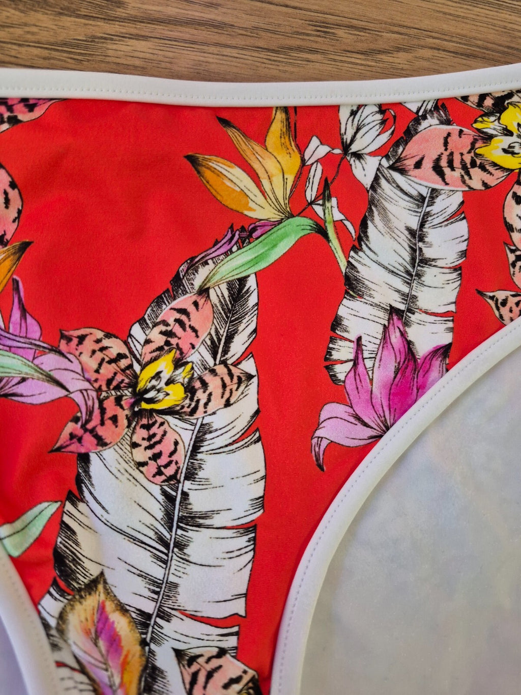 Freya 'Wild Flower' Bikini Bottoms Red/Multi Size L NWT