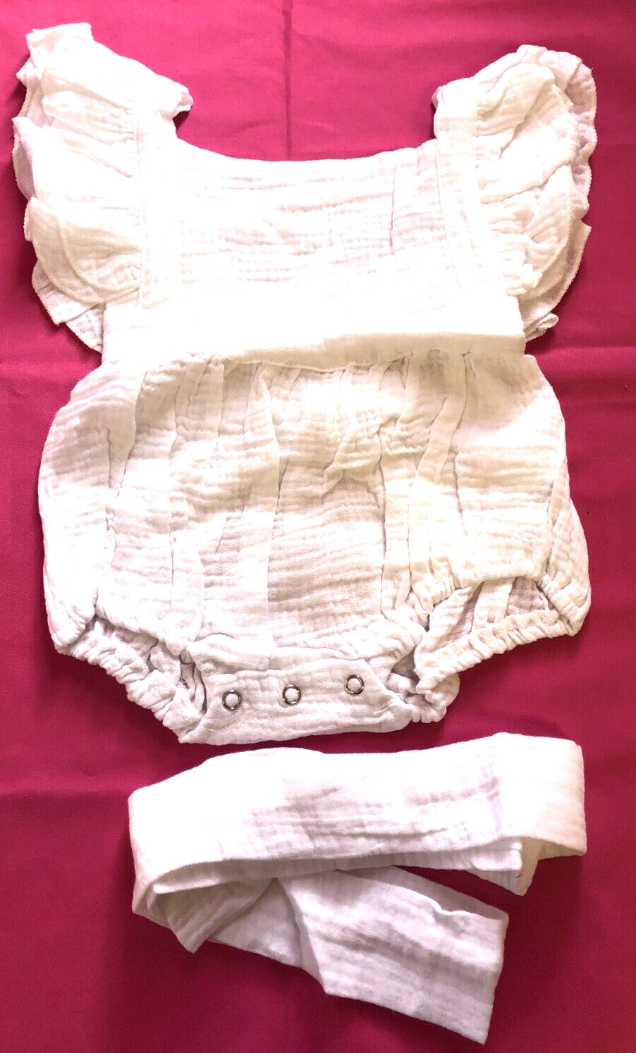 Romper Suit White 9-12 Months 100% Cotton Frilled Short Sleeved 100% Cotton BNWT