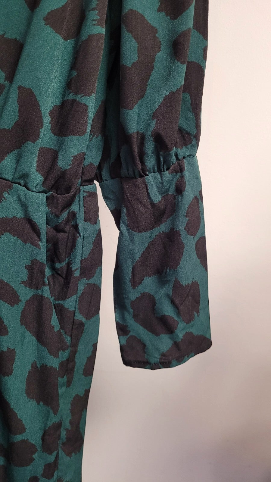 AX Jumpsuit UK12 Green/Black Animal Print Plunge Front Pre-Owned