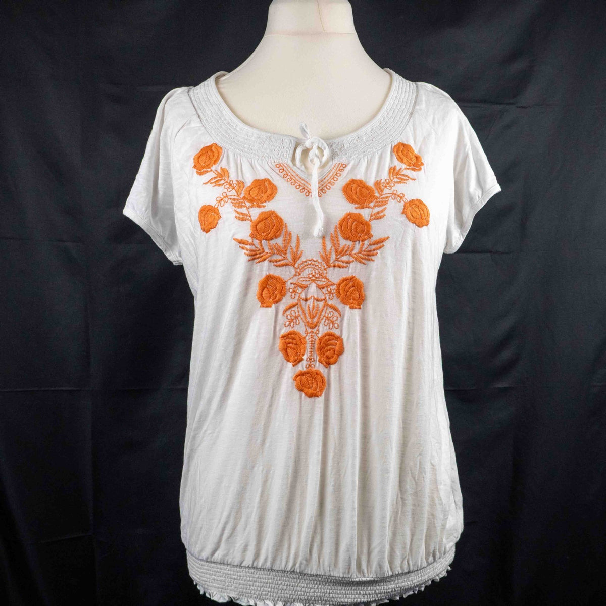 Debenhams Collection White Top with Orange Flowers Size 16 Top Pre-Owned