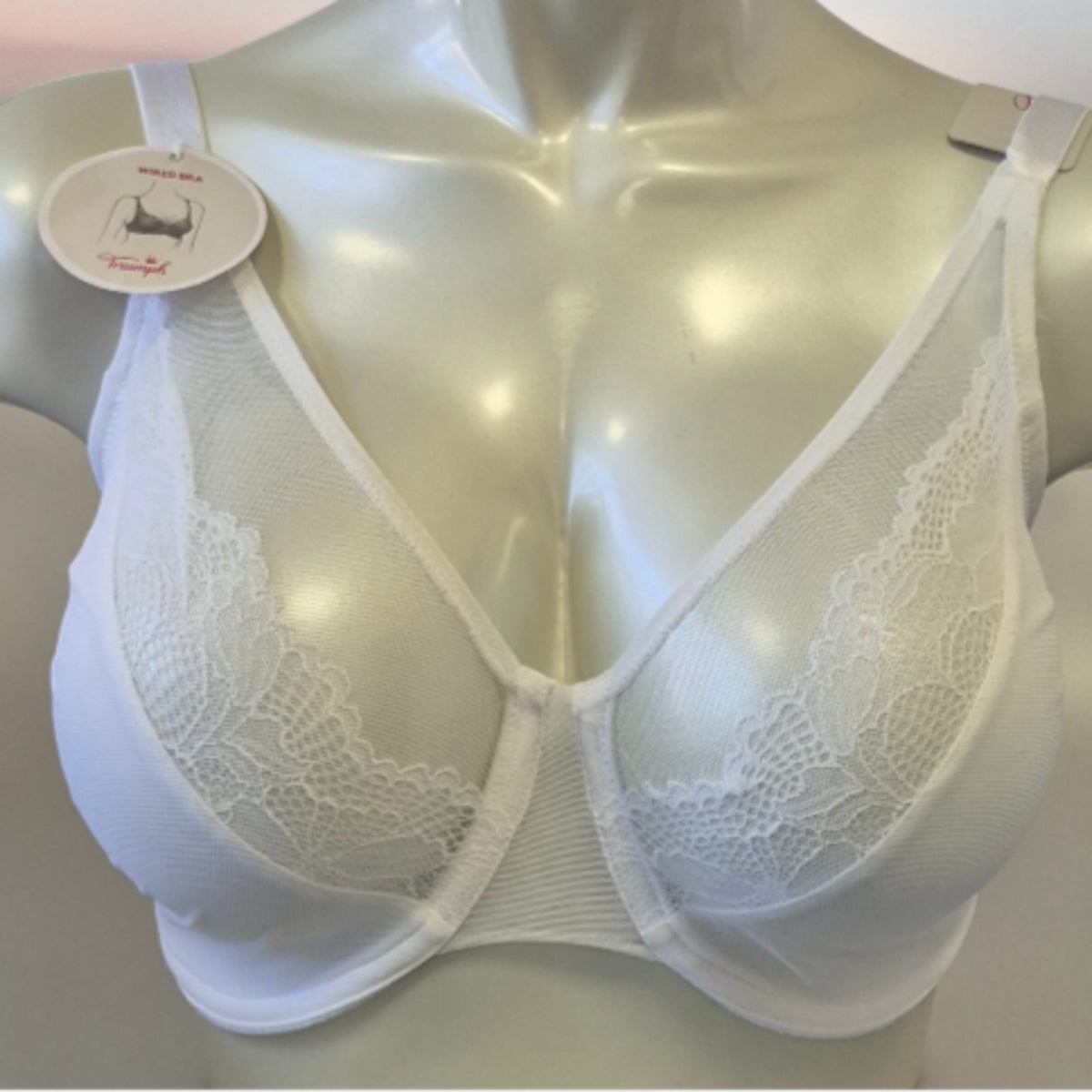 Triumph 30F Lace Spotlight Bra White NWT