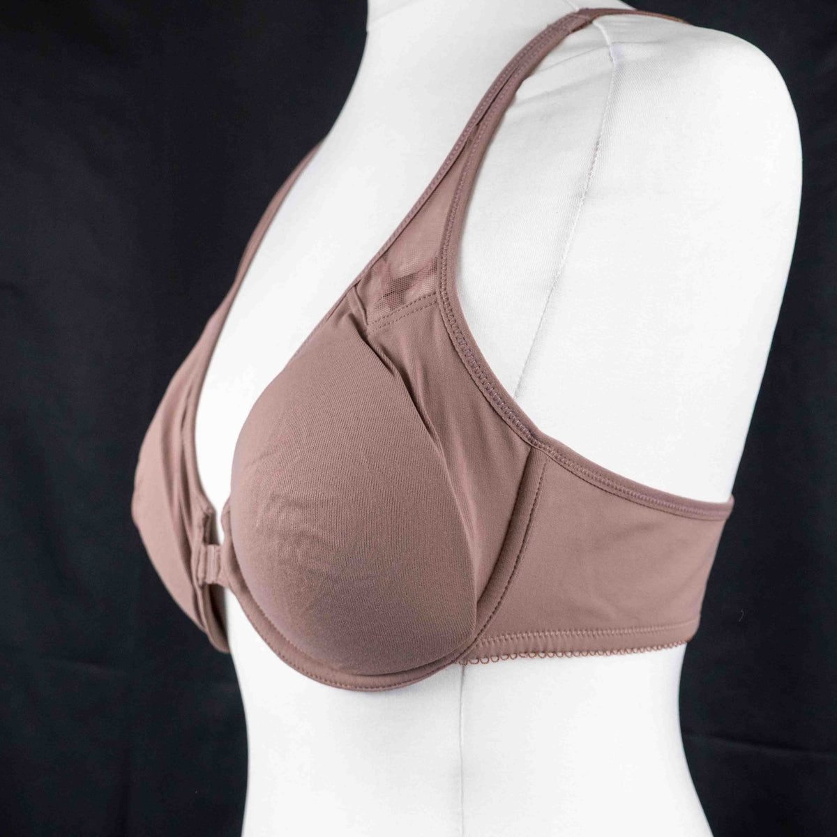 DELIMIRA brown medium bra with front closure clasp and adjustable straps in soft fabric.