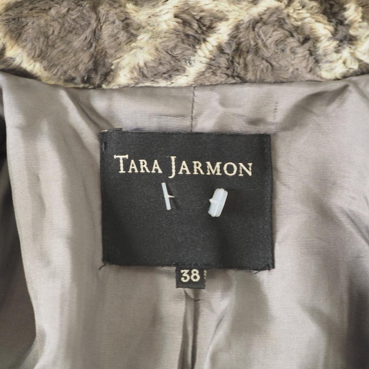 TaraJarmon Womens Coat Size 38/Small