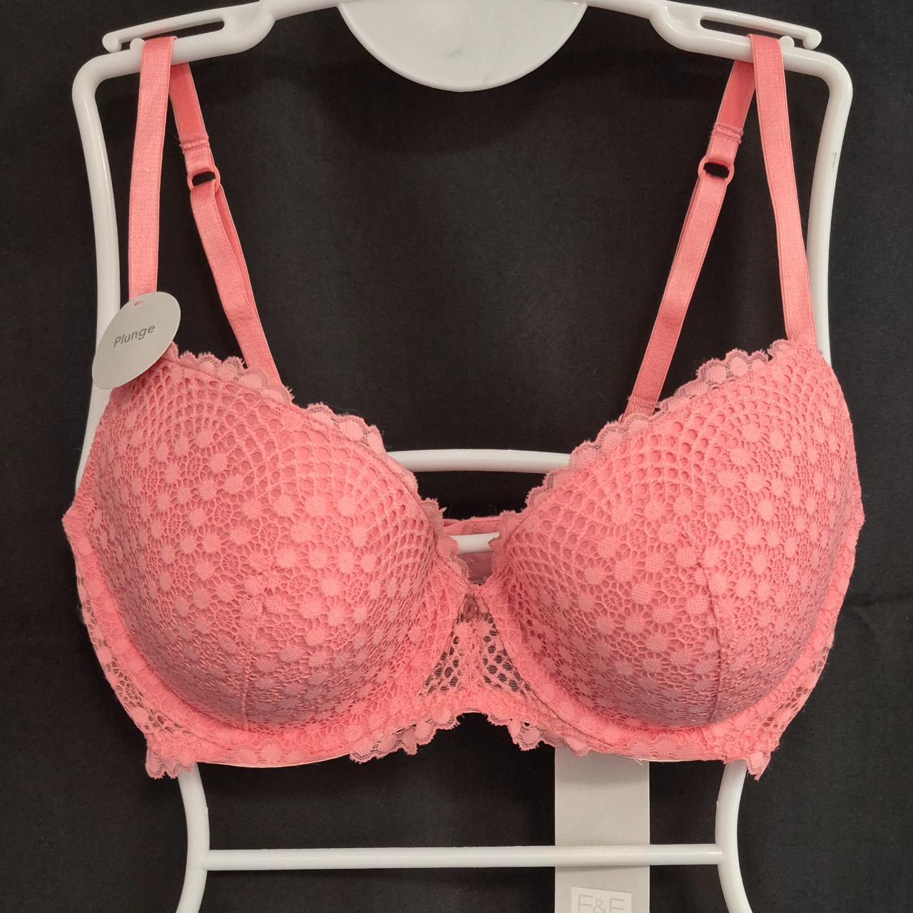 F&amp;F Bra Coral Pink 32D Underwired Plunge Lace Cups NWT