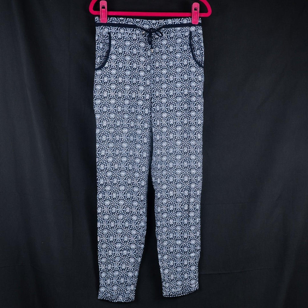 Atmosphere blue and white trousers with elasticated waist and two front pockets.