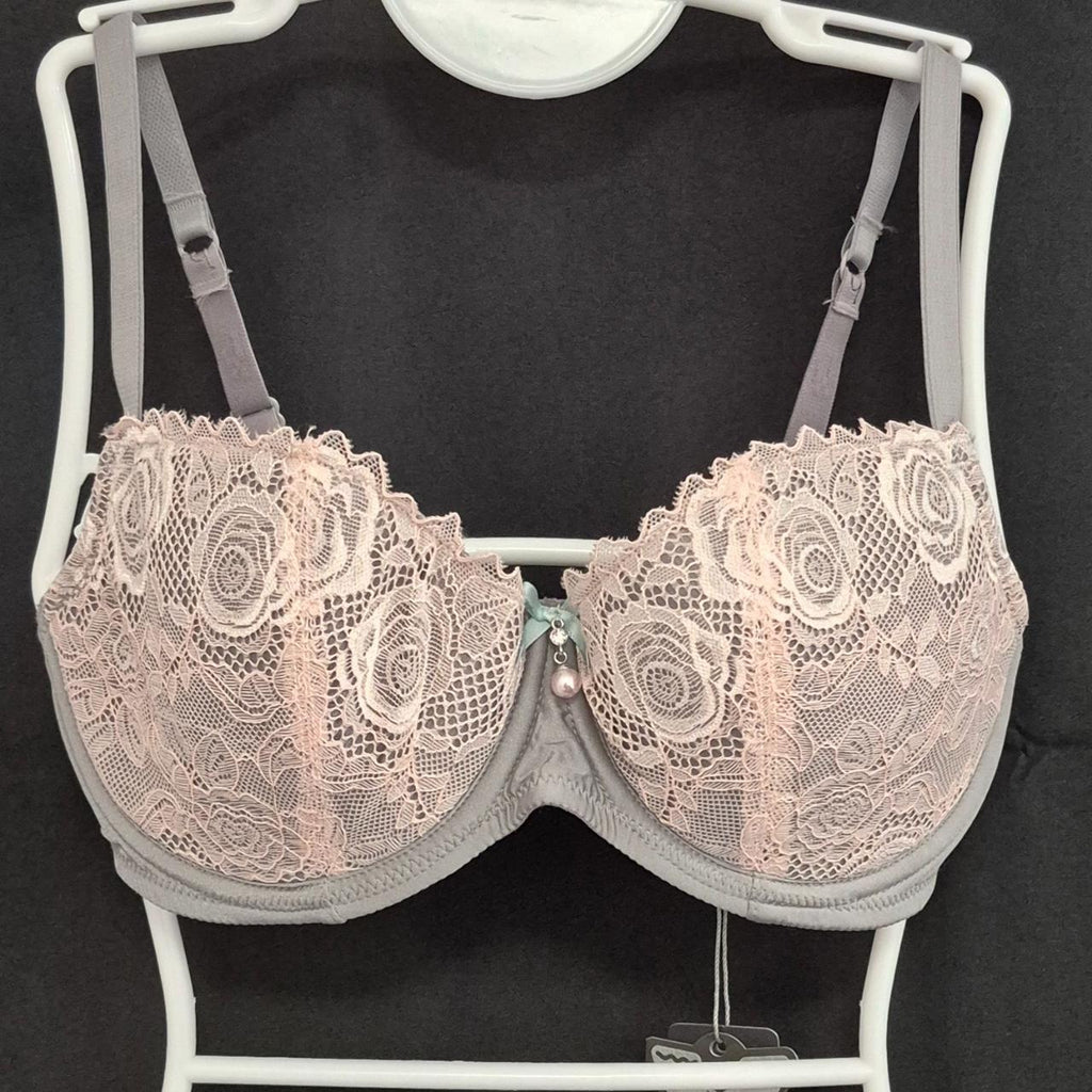Britney Spears Bra Grey/Pink 30E Underwired Light Padding Lace Cups NWT