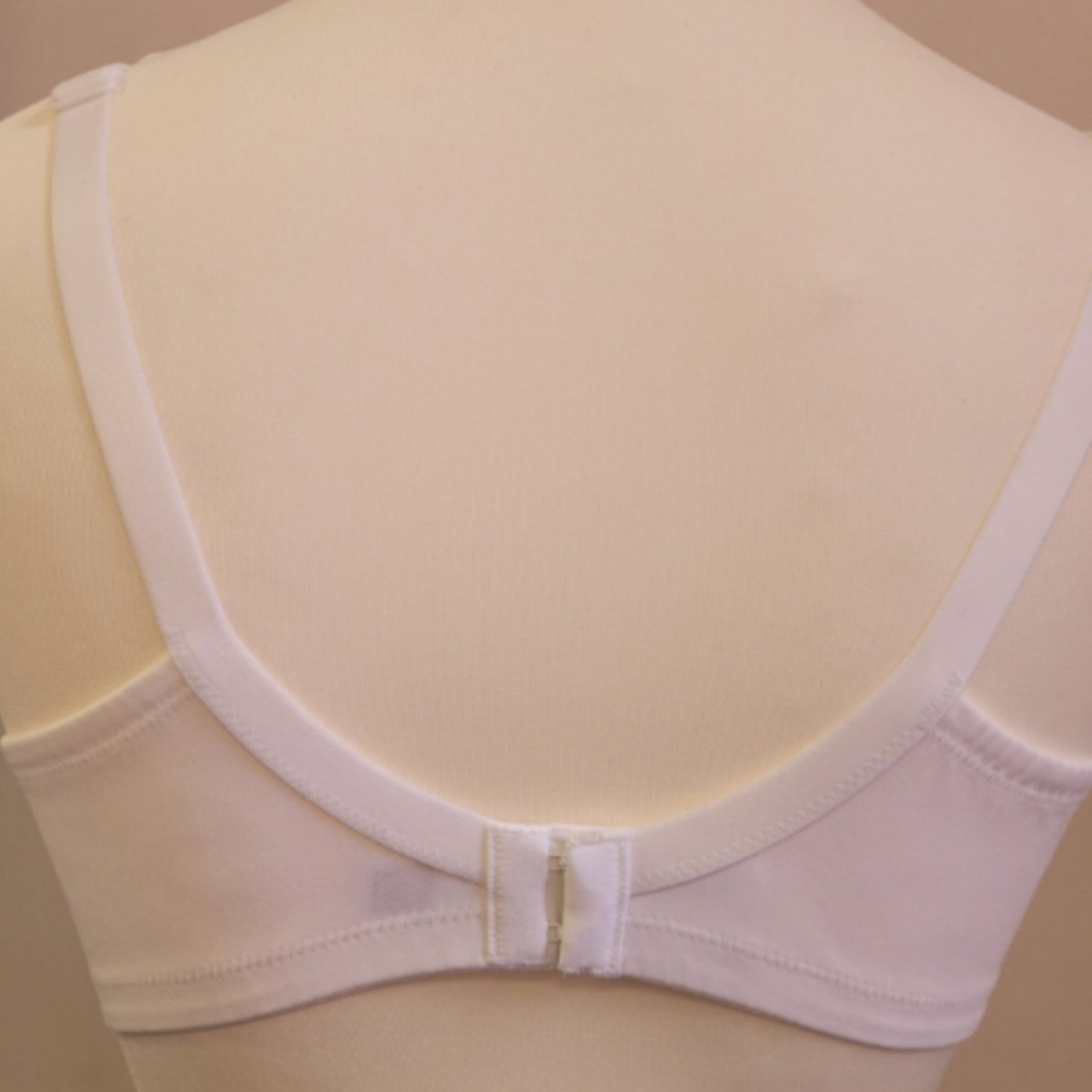 Royce Comfort Nursing Bra White Lottie 980 38C with Drop Cups NWT