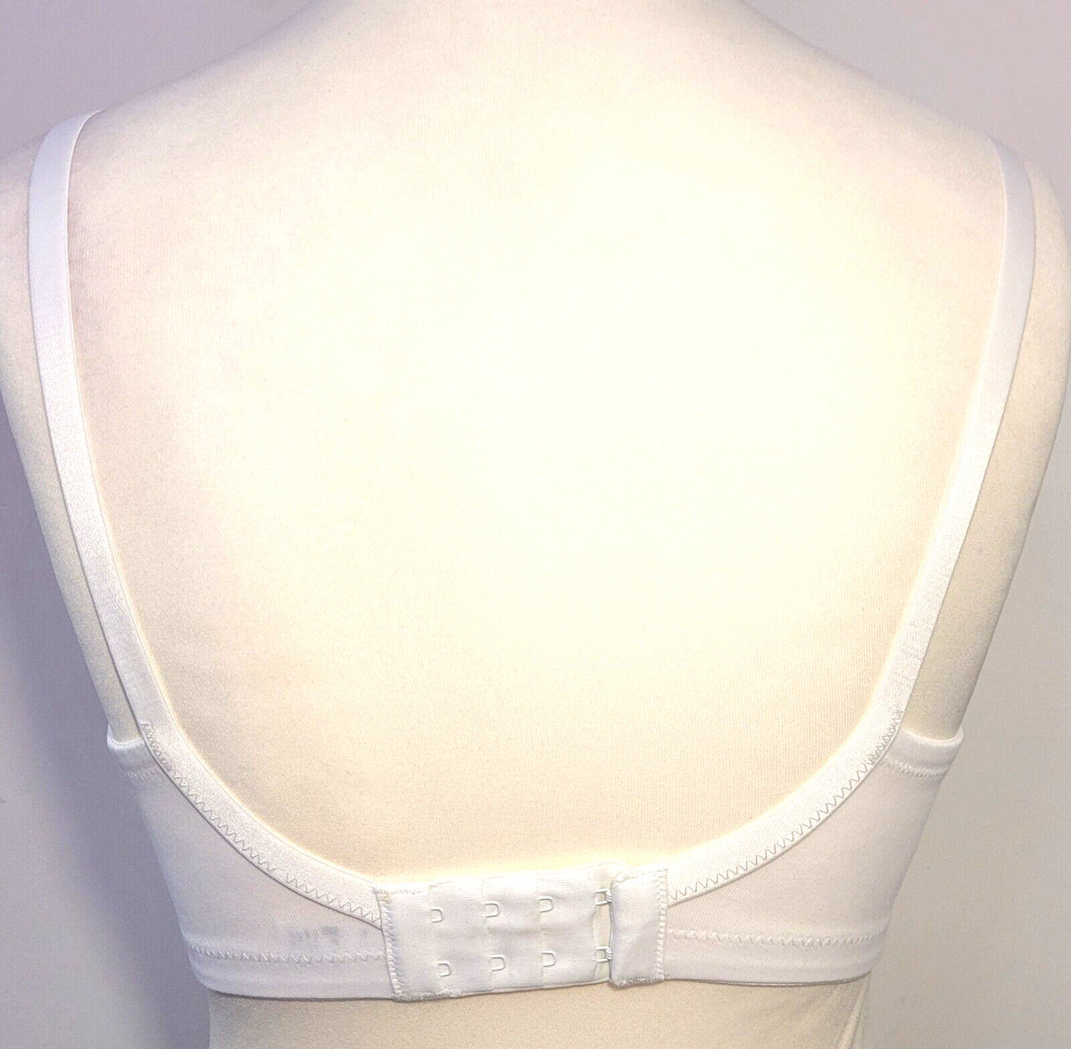 Royce Nursing Bra White 34B Drop Down Cups Lottie 980 New with Tags