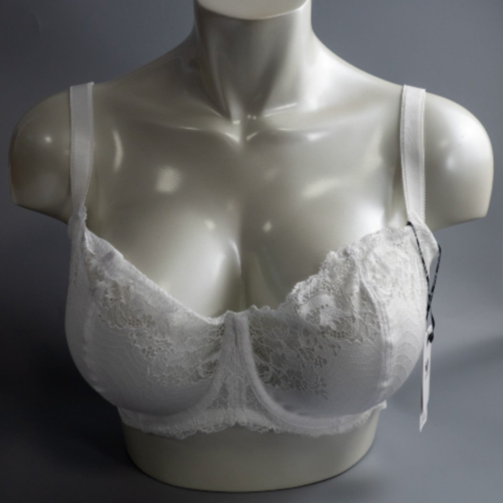 Wacoal Lace Affair Bra 32B BNWT