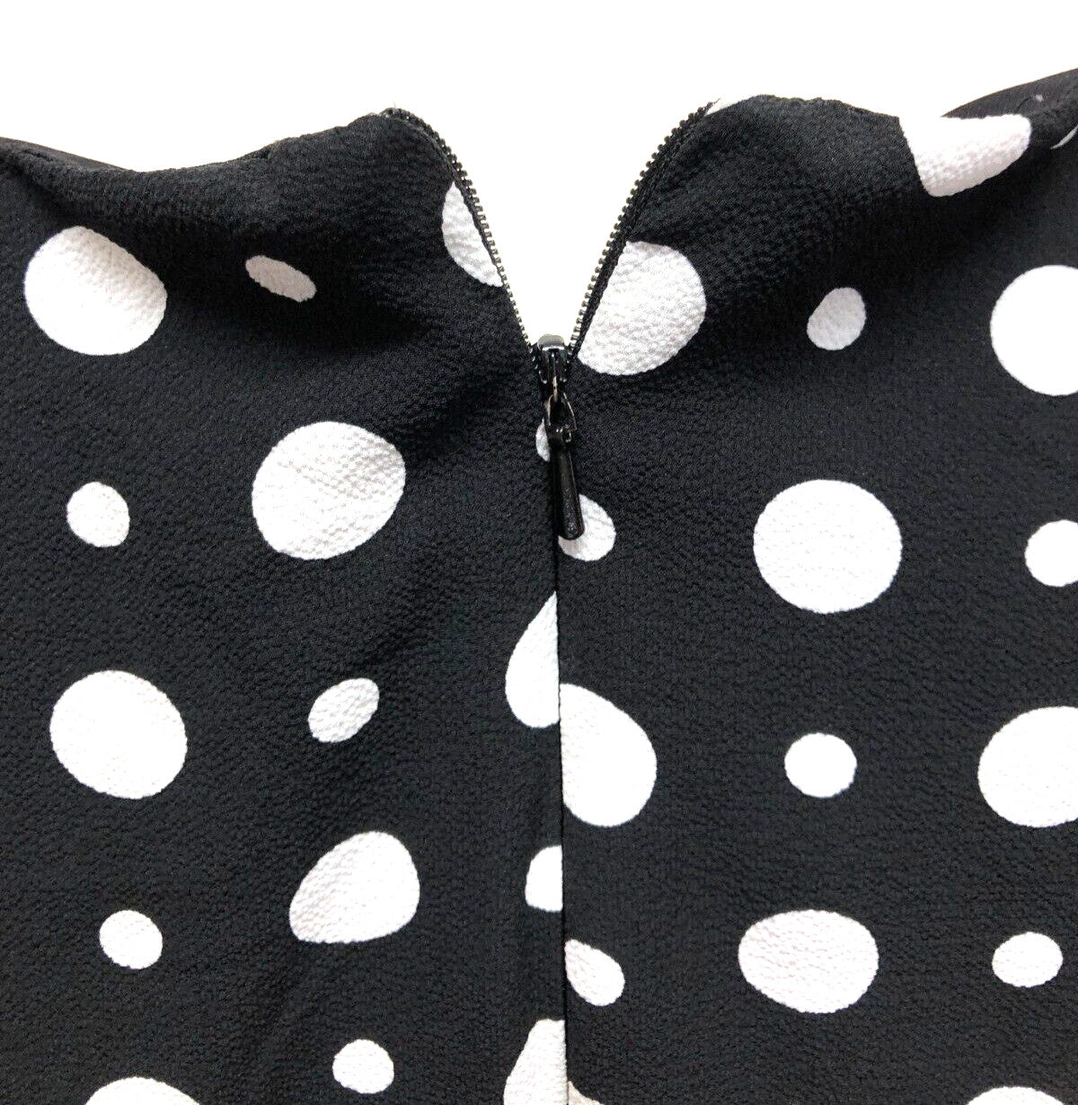 Wallis Dress UK12 Black/White Spot Fit and Flare Knee Length Sleeveless