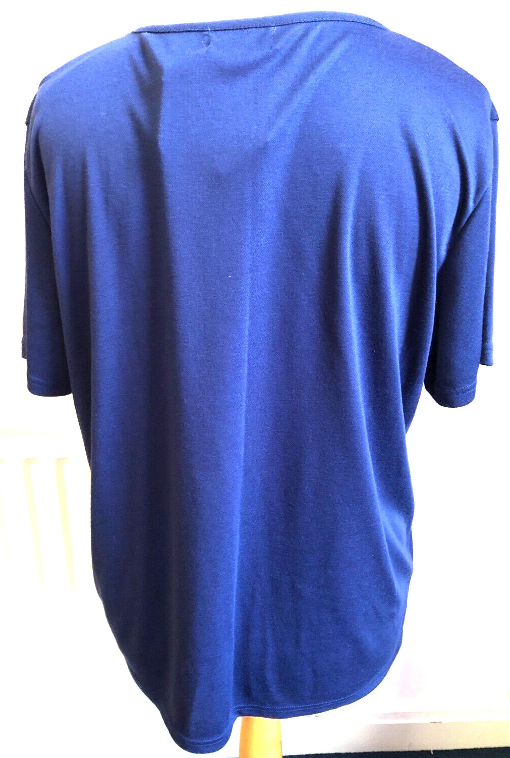 Womens Top XL Blue Short Sleeve Round Neck Floral Detailing by Fay Louise BNWT