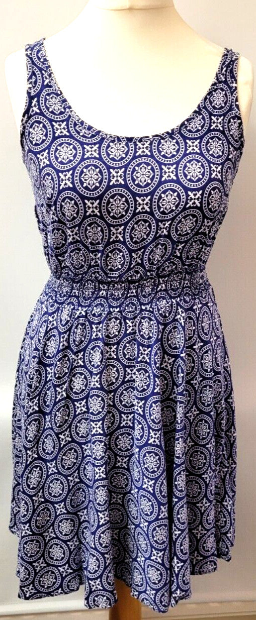 Summer Dress UK10 Blue/White Patterned Sleeveless Round Neck by Papaya Pre-Owned