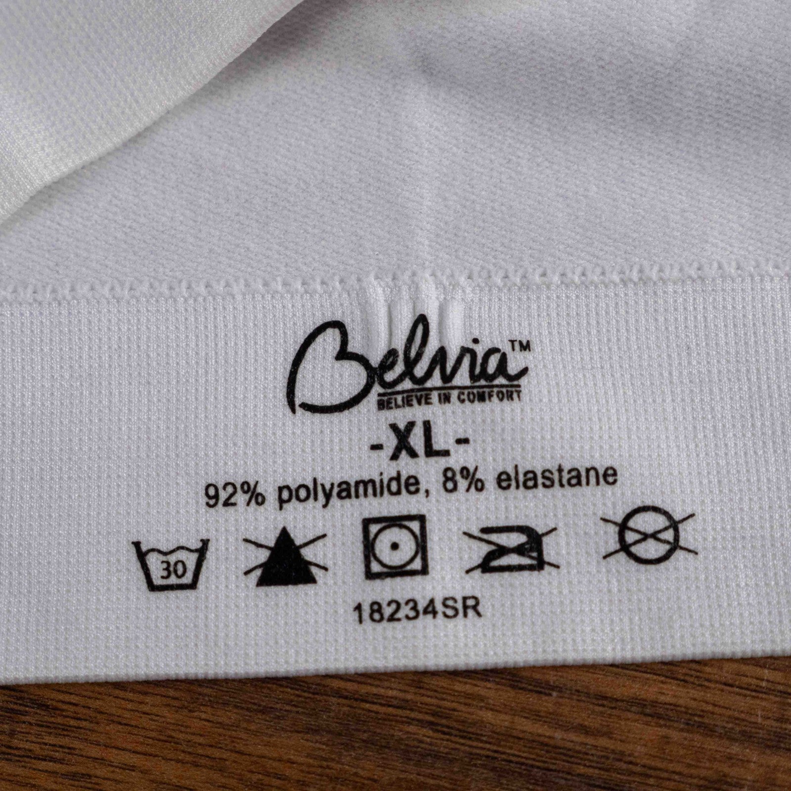 Belvia White Seamless XL Bra New With Packaging